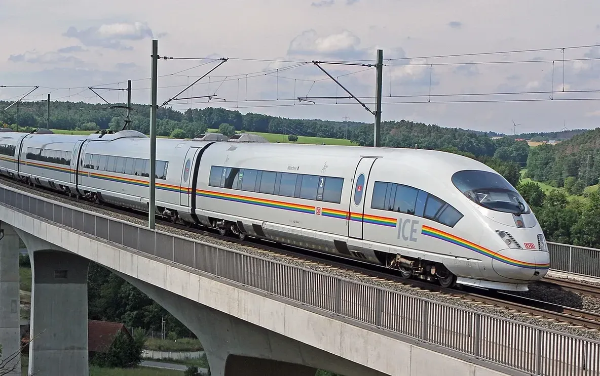 Parlamentul European cere accelerarea trenurilor de mare viteză în UE. Ce înseamnă planul pentru România