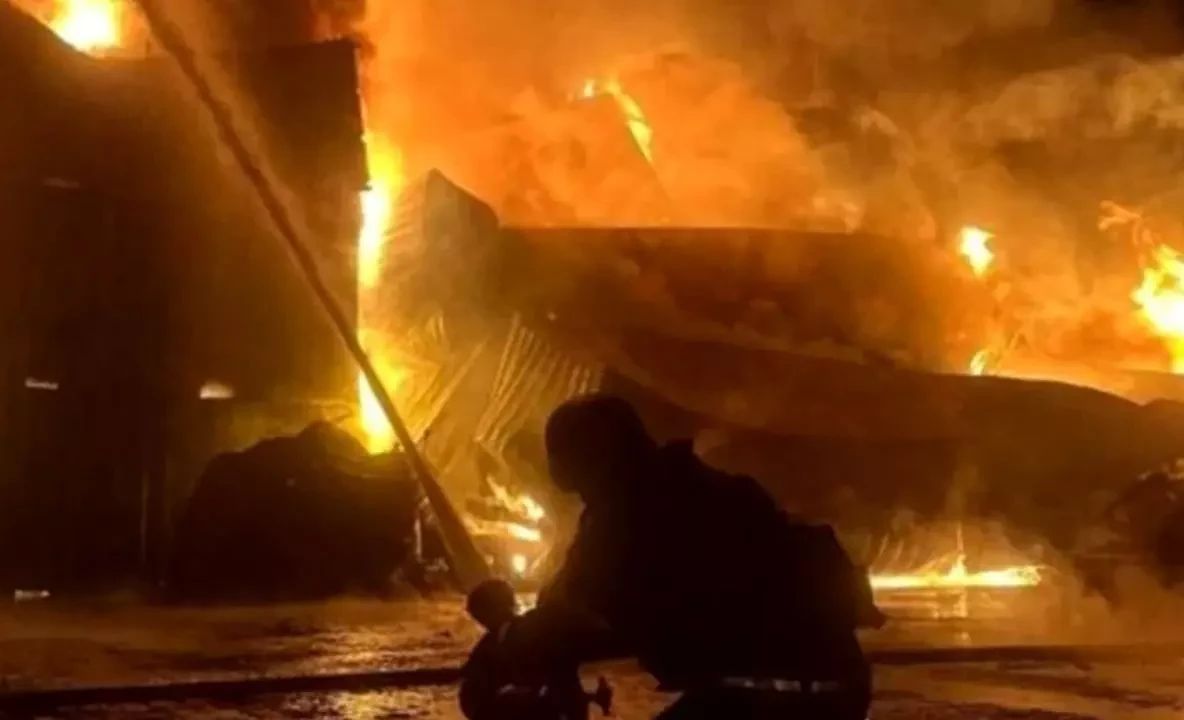 Explozie la o rafinărie de petrol, unde lucrează peste 800 de angajați, în Texas