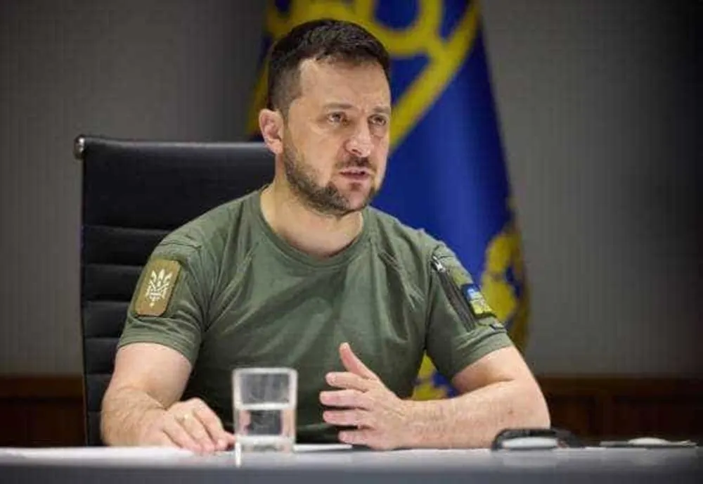 Atac cu drone asupra unui tren de pasageri din Ucraina. Zelenski: „Ar fi considerat un act terorist în orice țară”