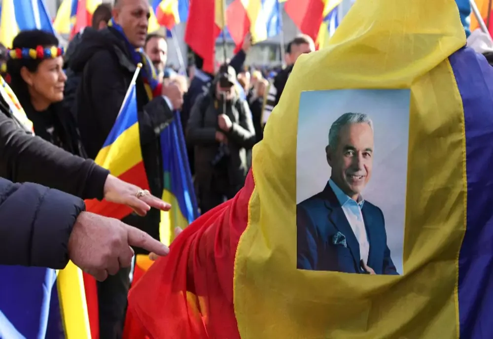 CĂLIN GEORGESCU ACUZĂ PRESIUNI DE NEIMAGINAT - MASCAȚII AU DESCINS PESTE OAMENII SĂI DE CAMPANIE: NU NE PUTEȚI INTIMIDA, NU PUTEM FI ÎNGENUNCHIAȚI!
