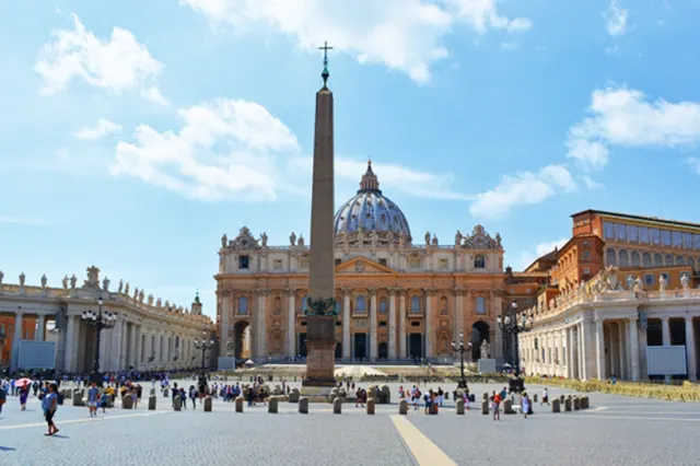 Vaticanul declară schismă: Papa Leon al XIV-lea, în fața primei mari crize a pontificatului