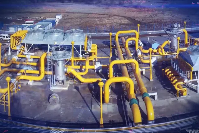 Gazele se scumpesc puternic în Europa. Prețul a trecut de 100 de euro/MWh pentru prima dată din 2022