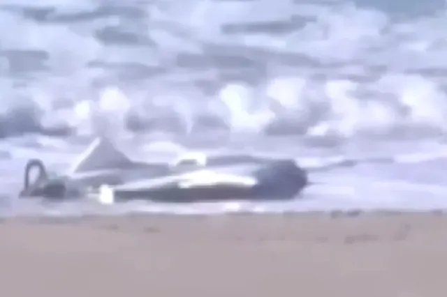 Două nave comerciale, lovite de drone în Marea Neagră, în zona economică a Bulgariei. Una dintre nave s-a scufundat