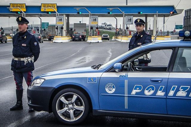 Șofer român, mort într-un accident cumplit pe autostrada A4 din Italia