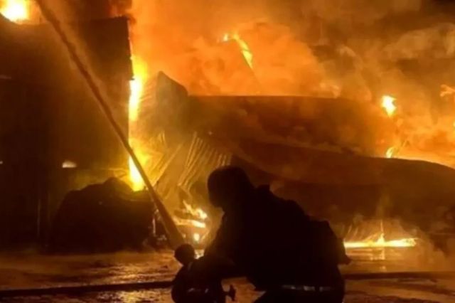 Explozie la o rafinărie de petrol, unde lucrează peste 800 de angajați, în Texas